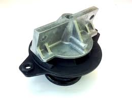 Опора КПП VW CRAFTER зад OE 3326201=33392