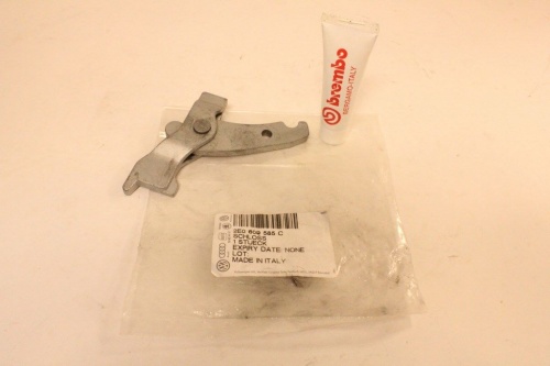 Р/к колодок ручника MB SPRINTER/VW CRAFTER разводной механизм OE