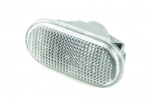 Повторитель поворота NISSAN TYC