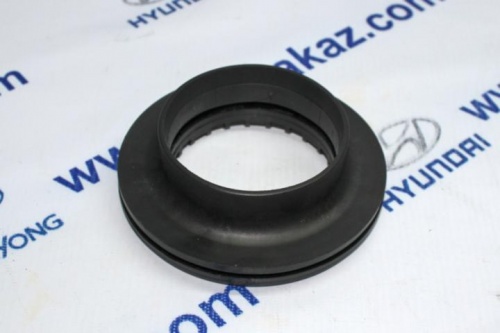 Подшипник опоры стойки HYUNDAI ix35/SORENTO 12-/TUCSON/SPORTAGE 10- пер OE