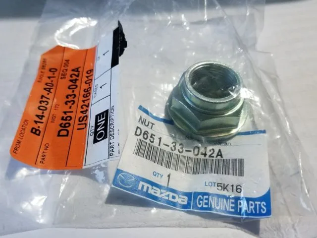 Гайка ступицы MAZDA OE