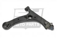 Рычаг подвески TOYOTA AVENSIS T250 пер прав SH AUTOPARTS