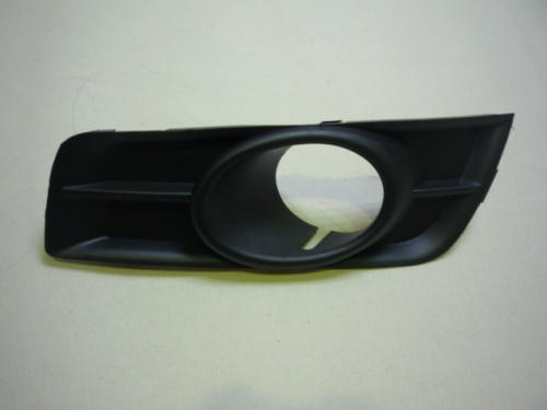 Решетка бампера CHEVROLET CRUZE 09-13 пер лев ATEk (+птф)