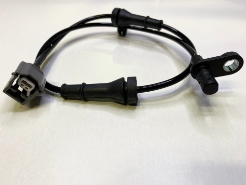 Датчик АБС NISSAN JUKE J15 зад прав MAGTECHNIC