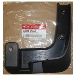 Брызговик KIA RIO 10-17 пер прав OE