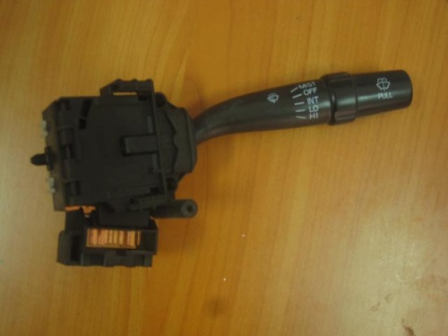 Переключатель подрулевой GEELY MK прав OE