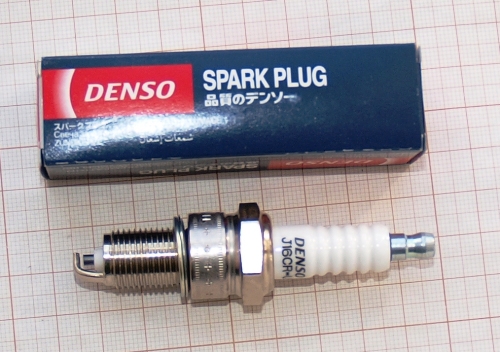 Свеча зажигания DENSO ZGR5A=WR9LE