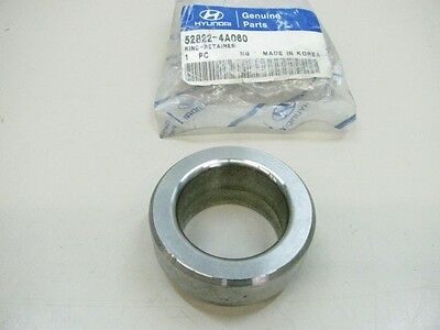 Втулка запорная HYUNDAI STAREX 97-08/MITSUBISHI PAJERO II задн полуоси OE