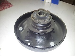 Опора стойки BMW X5 E53 пер LMI