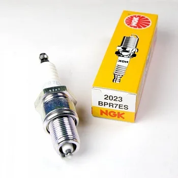 Свеча зажигания NGK BPR7ES=W22TT=0242245552=WR5DC+