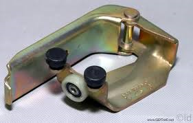 Ролик двери MB VITO W638 сред AUTOTECHTEILE