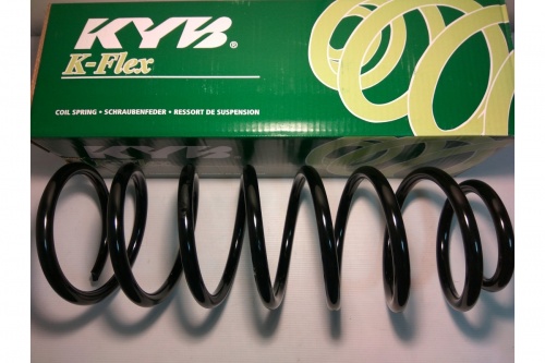 Пружина подвески TOYOTA LC100 зад KYB