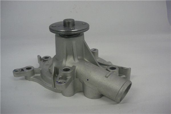 Насос водяной HYUNDAI H-1/H100/Galant/L300/Lancer/Pajero/80-04/2.0/2.4/2.6 GMB