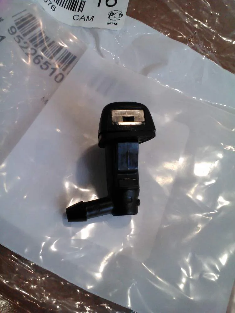 Форсунка омывателя GM OE (ВЕЕРНЫЕ)