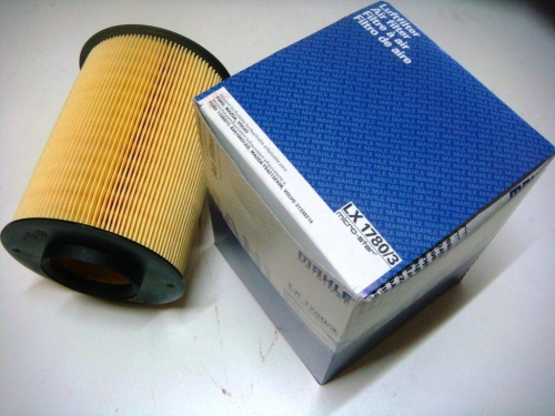 Фильтр возд FORD FOCUS II/III (бочка) MAHLE C16134/1
