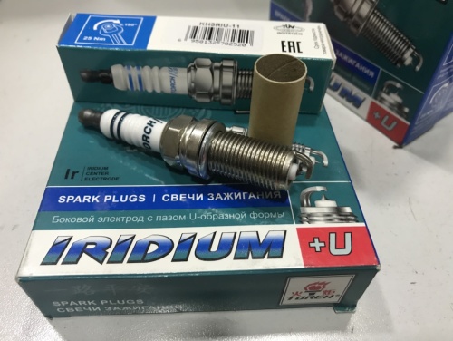 Свеча зажигания VW T5/TOUAREG TORCH IZKR7B