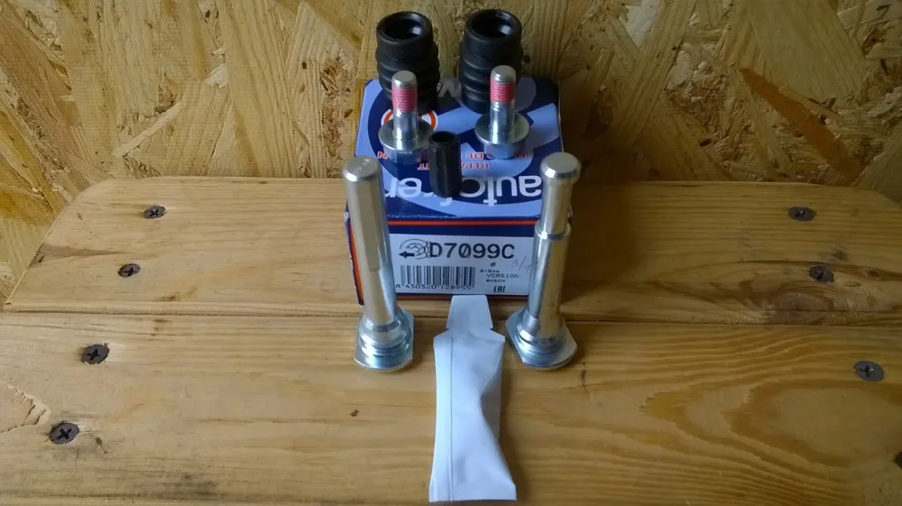 Р/к скобы суппорта MB SPRINTER/VW CRAFTER 06-/FORD TRANSIT 06-/FIAT DUCATO 06- зад SEINSA 1385X