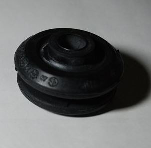 Втулка опоры стойки HYUNDAI SONATA задн нижн ONNURI