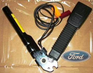 Замок ремня безопасности FORD FOCUS II 08-11 пер лев OE