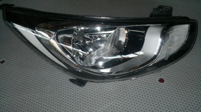 Фара HYUNDAI SOLARIS 10-14 прав TYC