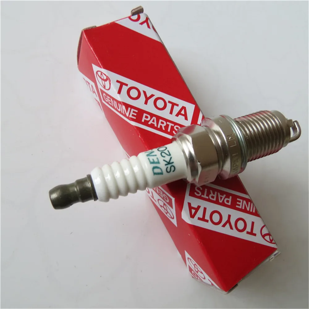Свеча зажигания TOYOTA OE (denso)