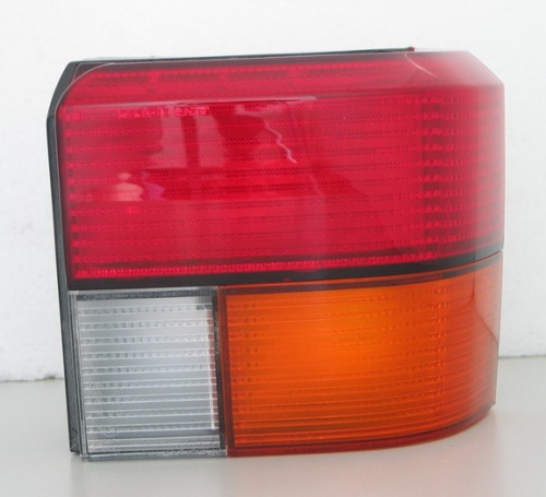 Фонарь зад. VW T4 90-03 зад прав TYC