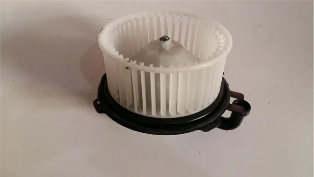 Вентилятор отопителя GW HOVER OE