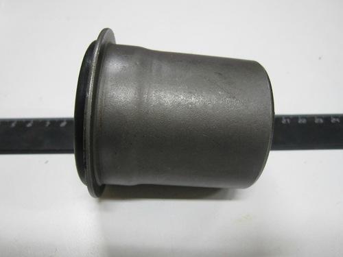 Сайлентблок рычага TOYOTA HI-ACE 95-07 пер подв верх задний JC TAB-109