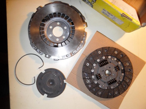 Сцепление набор VAG 1.6-1.9 LUK (200mm/+500024911)