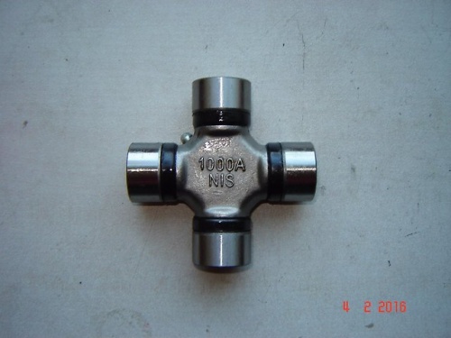 Крестовина кардана 27x82 GMB