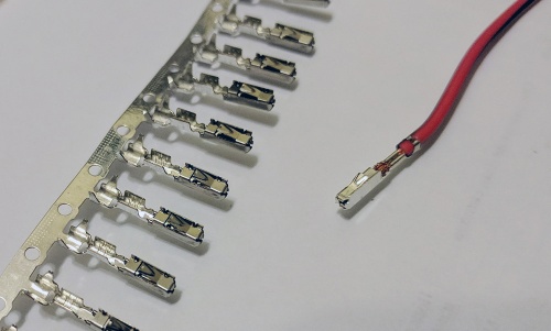 Контакт разъема BMW OE (0.75)