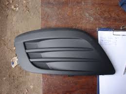 Решетка бампера LADA LARGUS пер прав OE (-п/т)