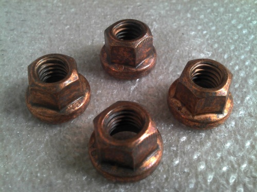 Гайка коллектора VAG (m8)