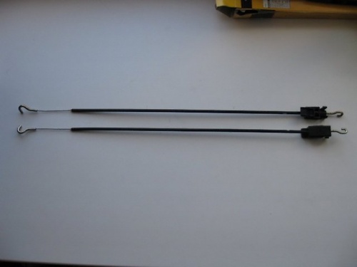 Трос замка двери AUDI 80 B3 пер прав HP