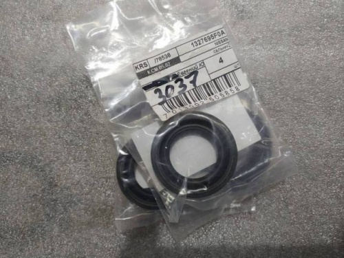 Прокладка клап. крышки NISSAN ALMERA B10RS OE (свечн колодца)