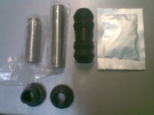 Р/к скобы суппорта MB VITO пер/MB SPRINTER (+CLASSIC)/VW LT 46 (втулка направляющая) QUICK BRAKE D7055C (для GDB1399 и GDB1288)