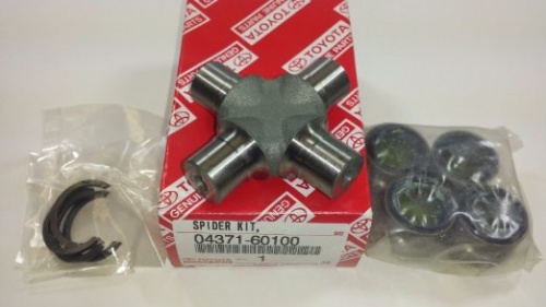 Крестовина кардана TOYOTA OE (29x78) GUT17