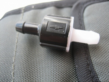 Форсунка омывателя HYUNDAI (клапан обратный)