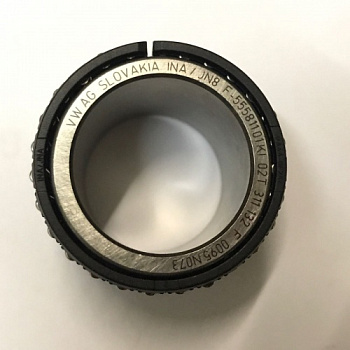 Детали КПП Подшипник КПП VAG игольчатый OE (24.3x35.5x26.3)