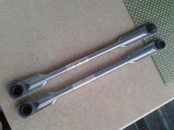 Тяга ст/очист VAG FABIA лев OE