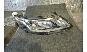 Фара KIA RIO 11-14 прав TYC