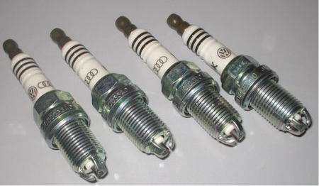 Свеча зажигания VAG OE Z121=0242229654=BKUR5ET-10