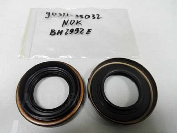 Сальник моста TOYOTA редуктора полуосей OE (35x63x10/16.5)