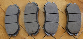 Колодки торм HYUNDAI ELANTRA пер BESF1TS GDB3211