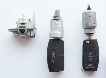 Замки FORD FOCUS II Личинка комплект с двумя выкидными ключами OE
