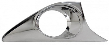 Решетка бампера TOYOTA CAMRY 11-14 пер прав SAT (+птф/хром)