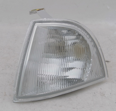 Указатель поворота SKODA OCTAVIA 96-00 лев TYC