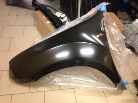 Крыло RENAULT DUSTER I пер лев API