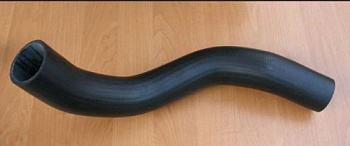 Патрубок интеркуллера VW CRAFTER 2.5D лев HDE