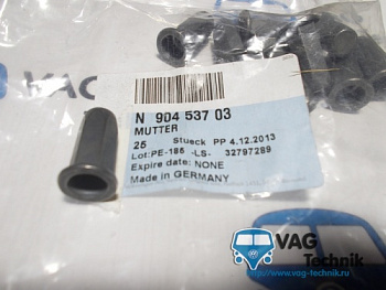 Пистон VAG OE (гайка-клепка под m6x0.5)